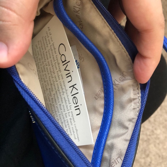 Calvin Klein Navy Blue Wallet - Picture 3 of 4